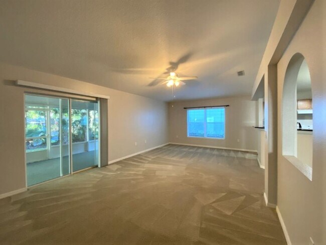 Building Photo - Beautiful 3 bedroom Port Orange Home!