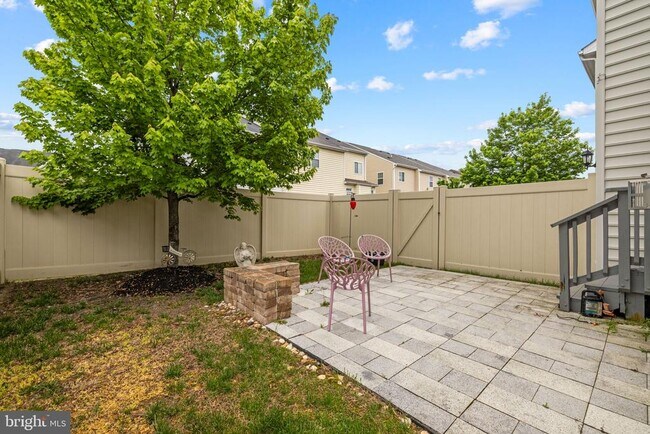 Building Photo - 41676 Blue Grama Cir