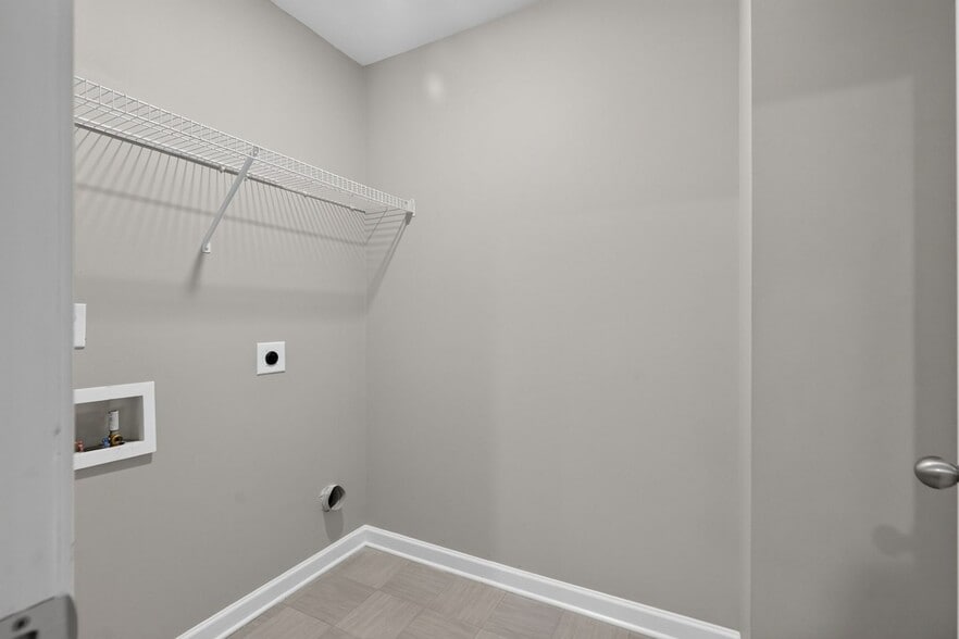 Building Photo - 446 Furlough Dr