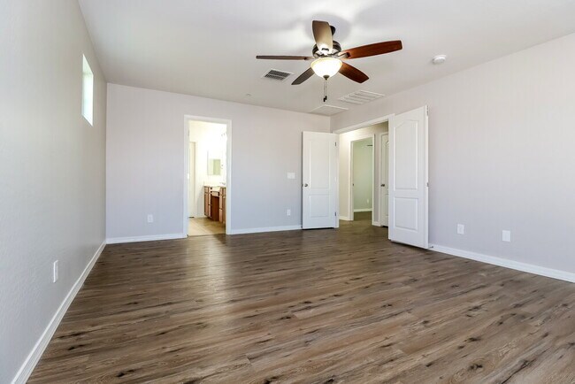 Building Photo - 29139 N 124th Dr