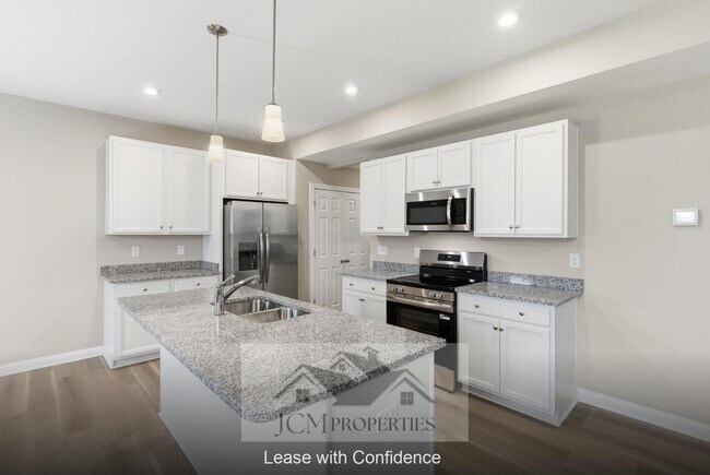 Building Photo - 109 Lambert Fld