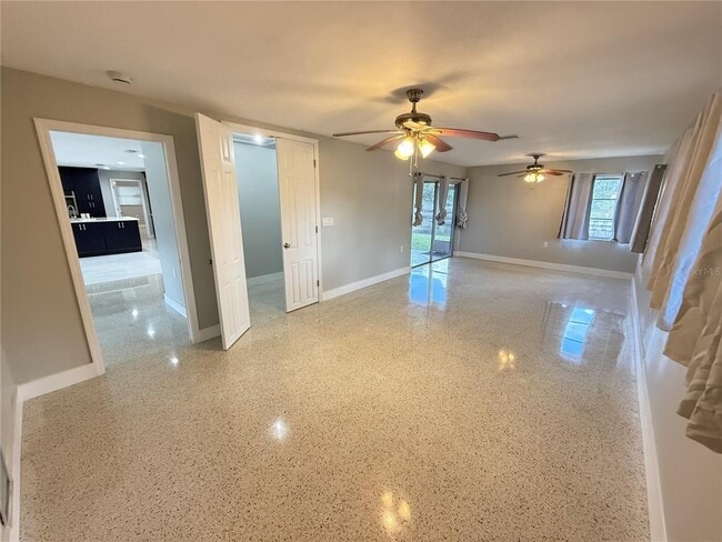 Building Photo - 1634 Sheffield Dr