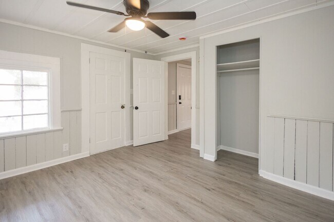 Building Photo - 2 Bedroom House for Rent in Macon, GA – THIS IS NOT A DUPLEX Near Mercer University | $700/mo