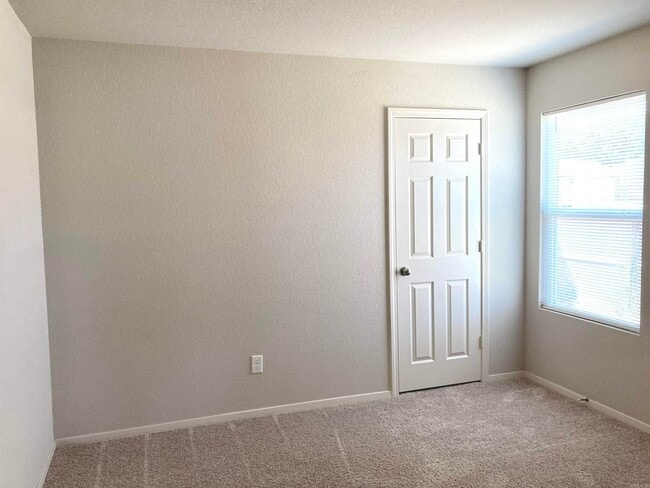 Building Photo - Contact Peggy at 501-676-1758