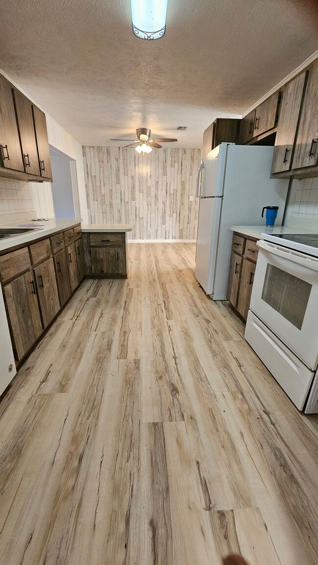 Building Photo - 5327 NW 11th St