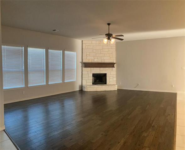Building Photo - 1566 Country Crest Dr