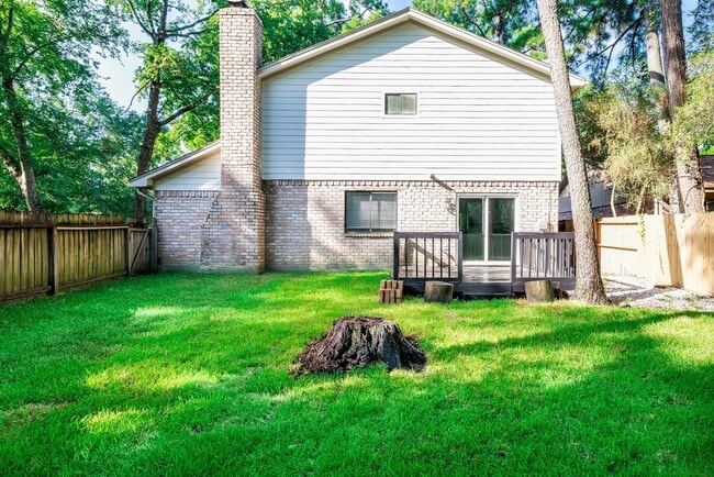 Building Photo - 1 Ground Brier Ct