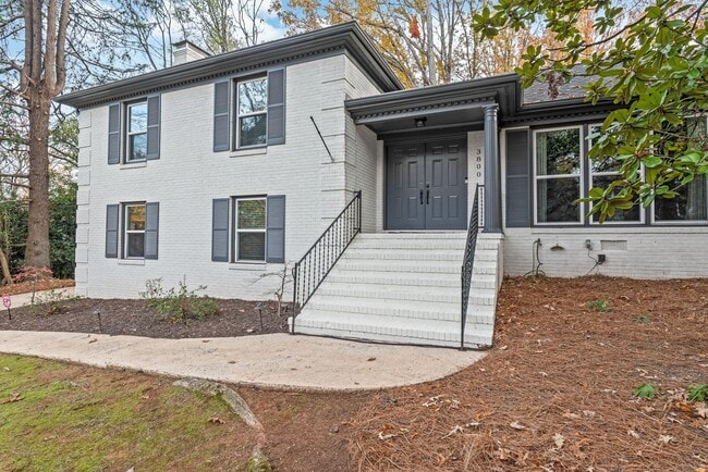 Building Photo - (Coming Soon) Charming Modern Farmhouse in the Heart of Beverly Woods