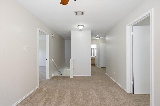 Building Photo - 10316 Garbacz Dr