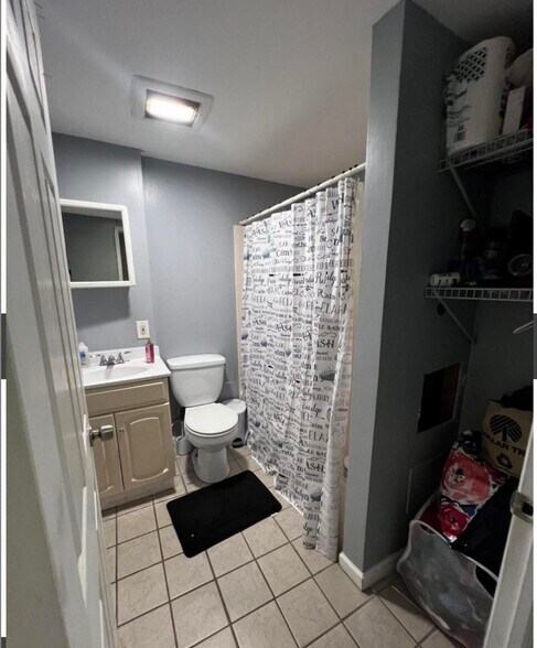 Building Photo - 40 Myrtle Ave