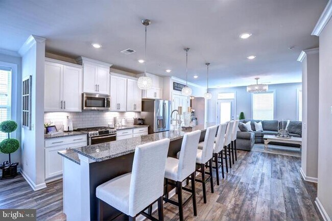 Building Photo - 20752 Wood Quay Dr