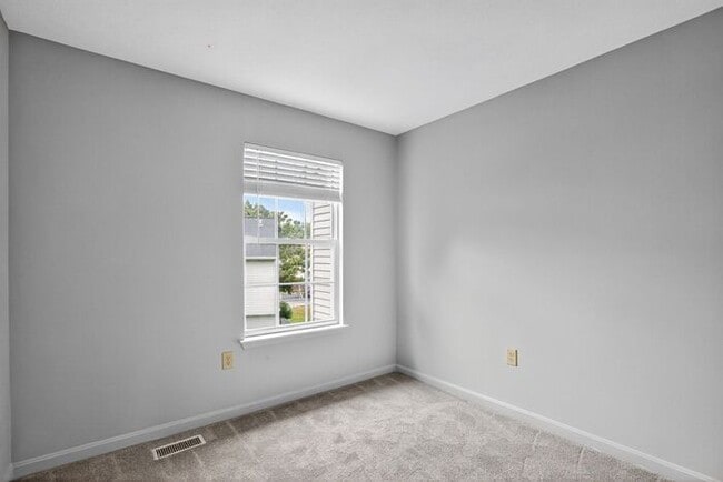Building Photo - 46091 Maria Way