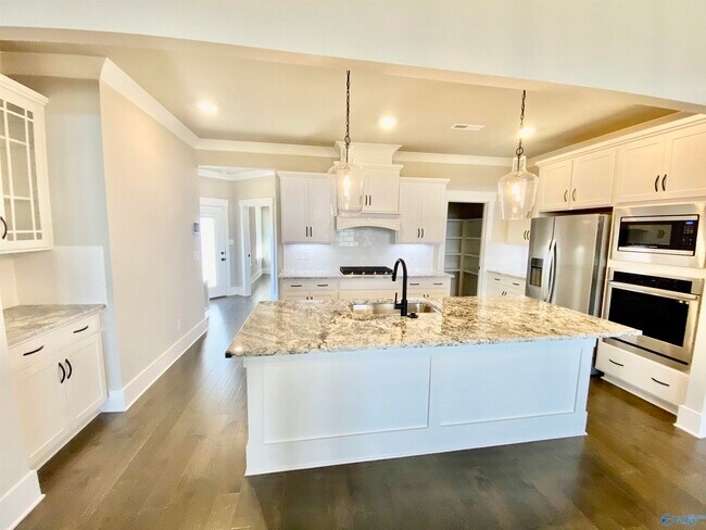 Building Photo - 343 Hay Rake Dr