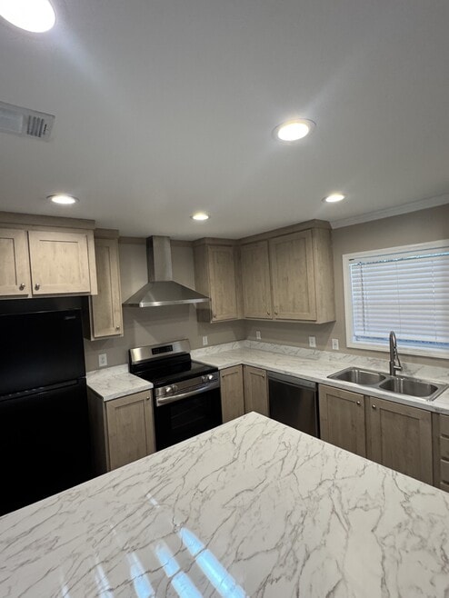 Building Photo - 9027 Fairglade Dr N