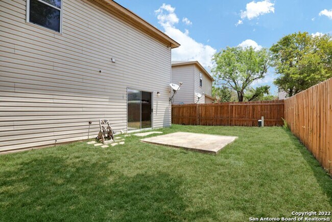 Building Photo - 10106 Figaro Canyon