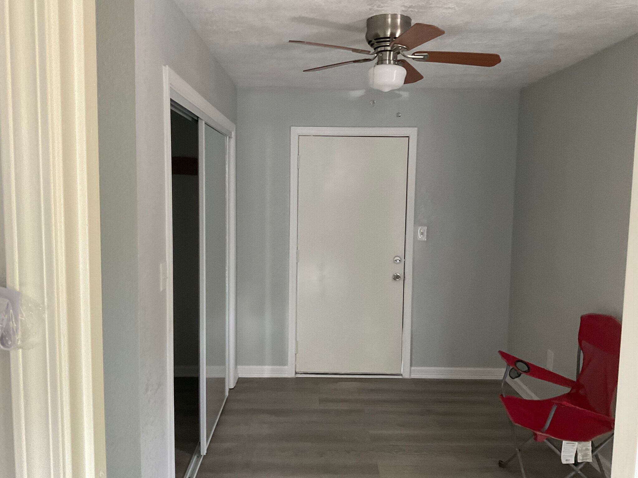 Building Photo - 13326 Elaine Rd
