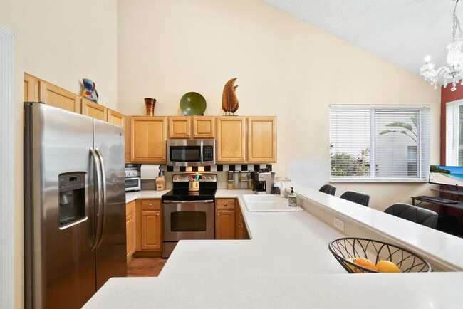 Building Photo - 10569 Pelican Dr