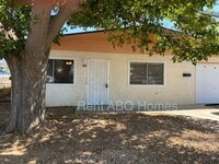 Building Photo - 3 Bed, 2 Bath Family Home in Highland School District