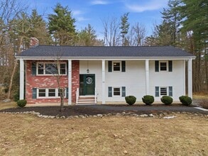 Building Photo - 32 Edinburgh Dr