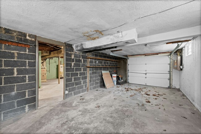 Building Photo - 4769 Hardwick Dr