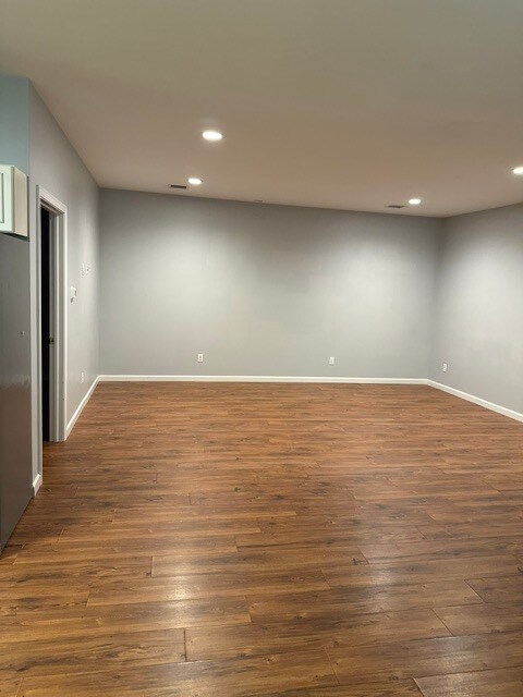 Building Photo - 288 Governors Hill Rd