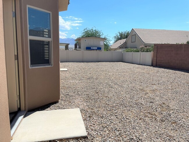 Building Photo - APPLICATION PENDING- Three Bedroom Home in...