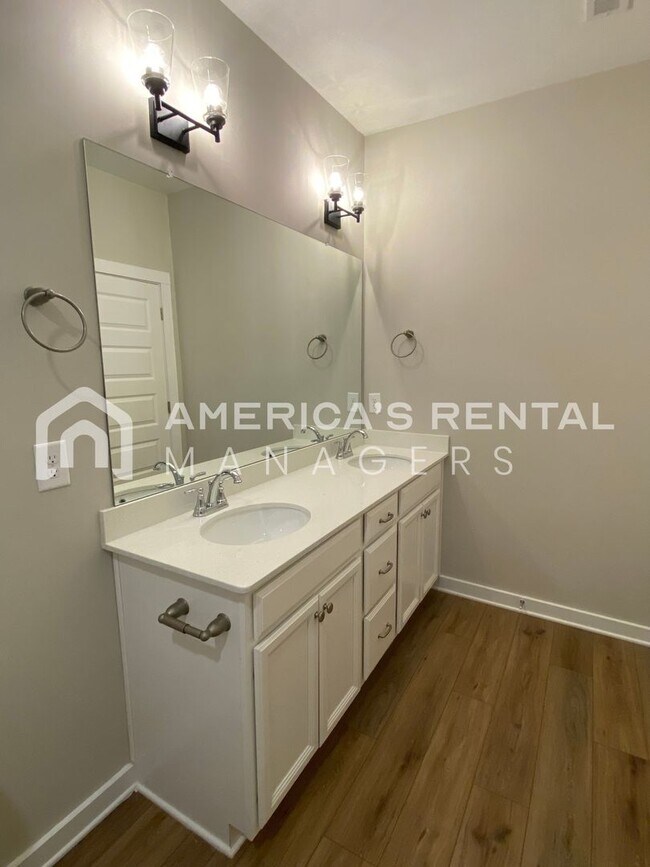 Building Photo - Home for Rent in Thorsby, AL!!! Available to View Now!!!