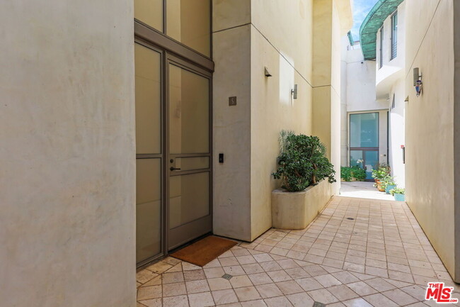 Building Photo - 11 Marine Terrace