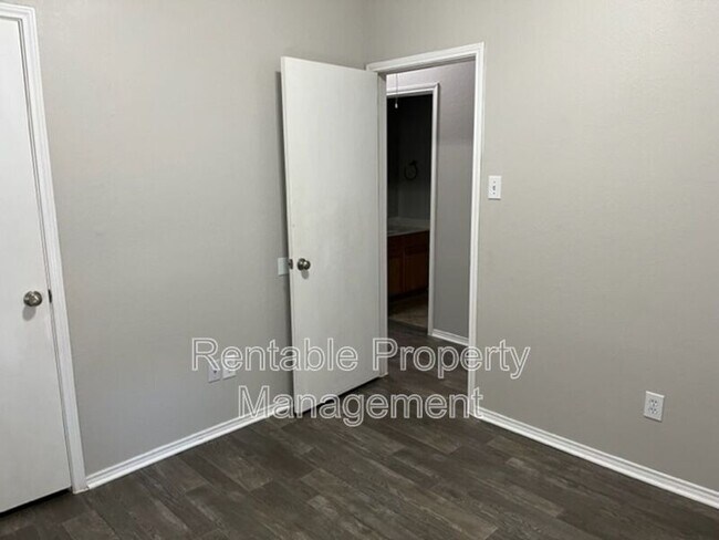 Building Photo - 6709 Red Rock Trail