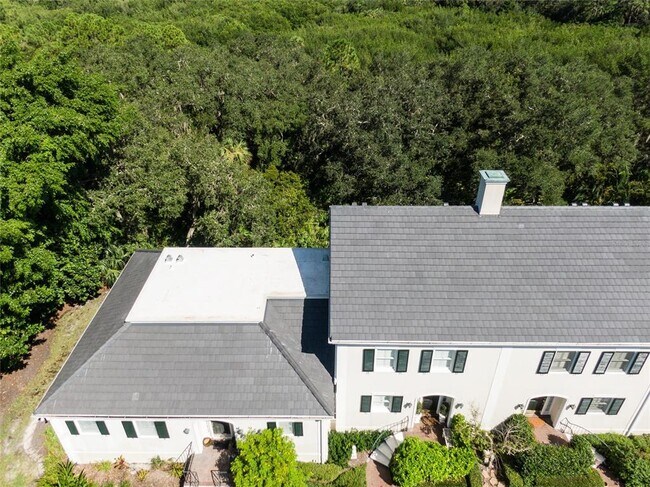 Building Photo - 76 Bishopscourt Rd