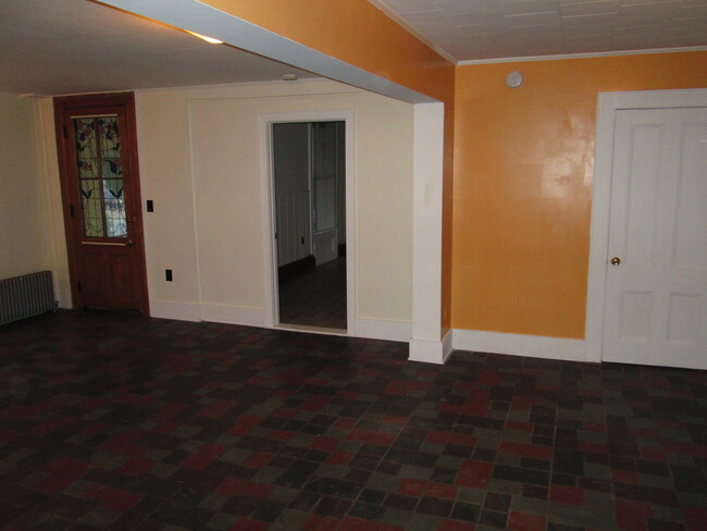 Building Photo - 26 Schooleys Mountain Rd