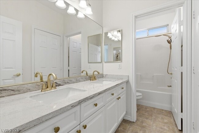 Building Photo - 236 Charming Ct