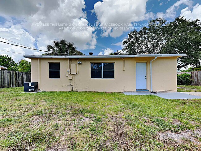Building Photo - 2336 Cypress Rd