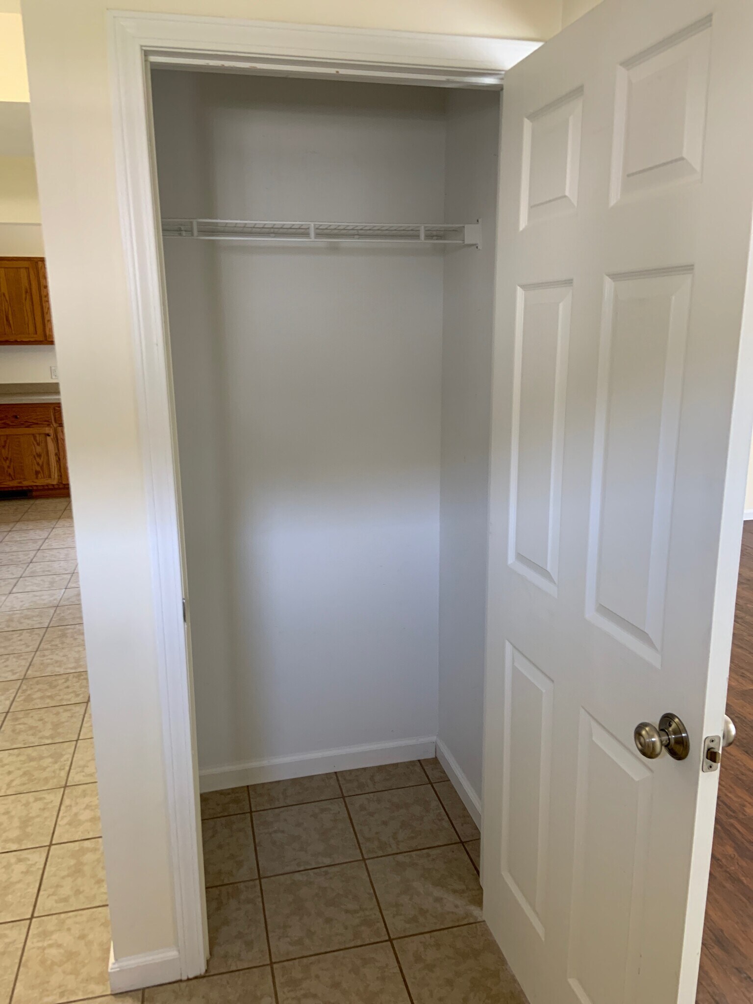 Building Photo - 204 Betsinger Rd