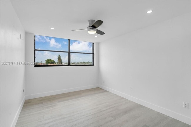 Building Photo - 11755 SW 18th St