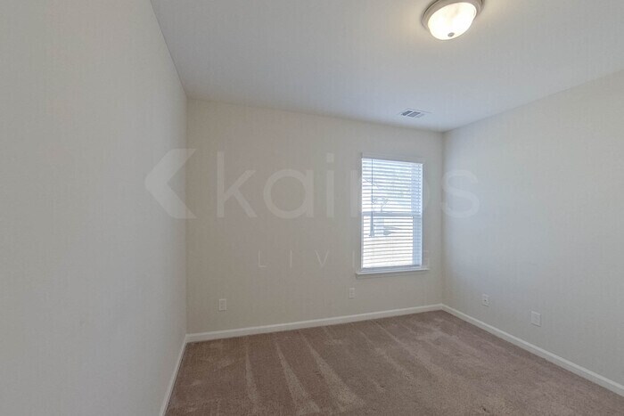 Building Photo - 117 Ebenezer Blf Wy