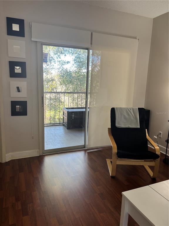 Building Photo - 8838 Coral Palms Ct