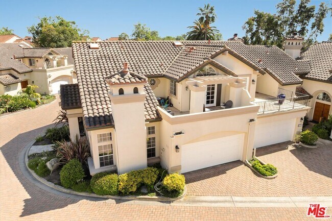 Building Photo - 1256 Cravens Ln