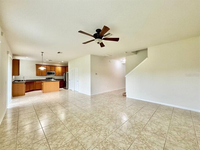 Building Photo - 9614 Oak Glade Ave