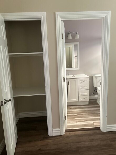 Building Photo - 4442 Delta St