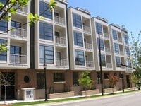 Building Photo - 525 E 6th St
