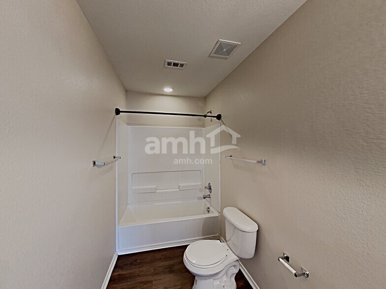 Building Photo - 9831 Carswell Peak