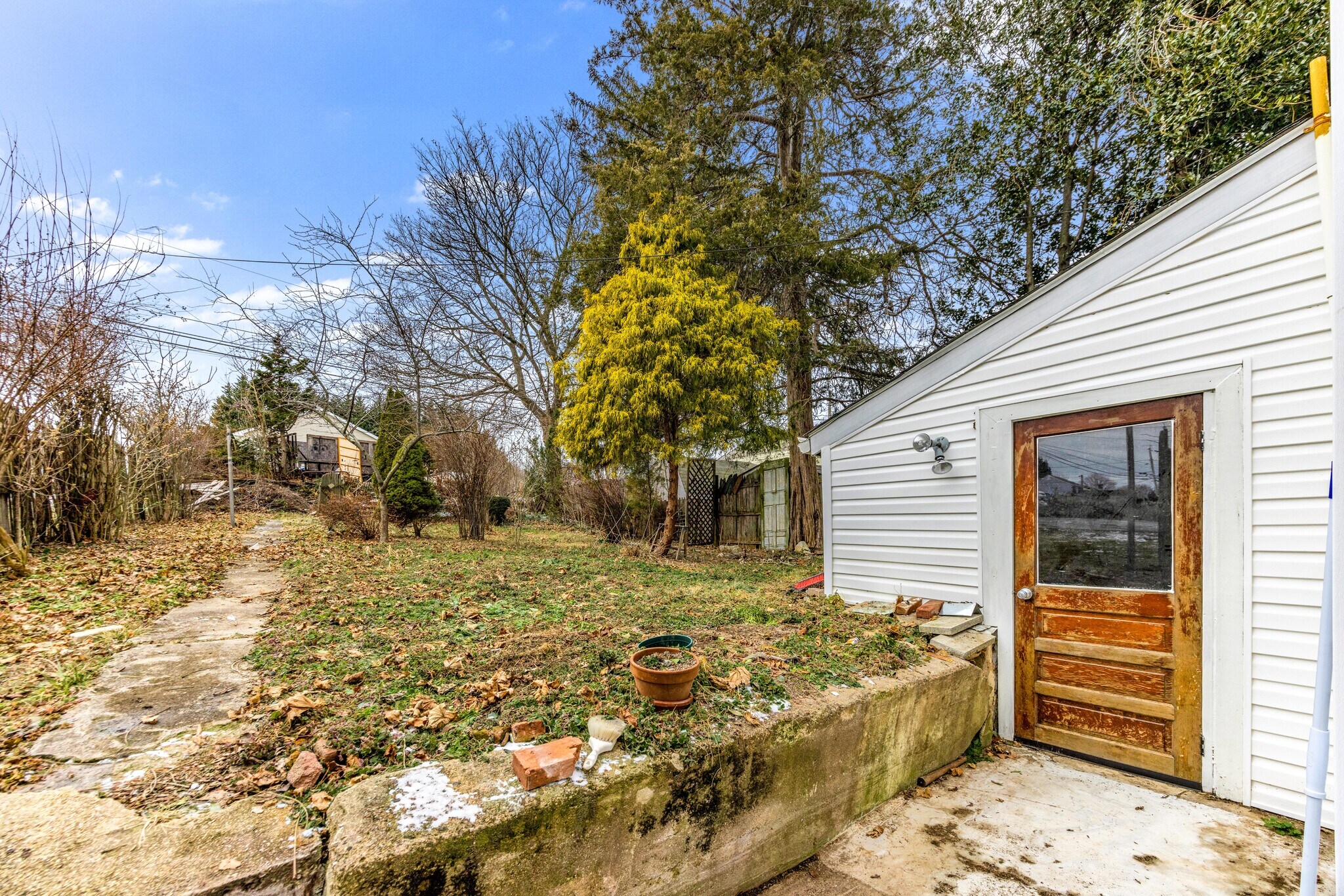 Building Photo - 3110 Main St