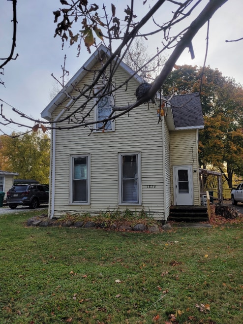 Building Photo - 1826 Depot St