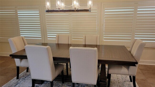 Building Photo - 3932 Sunshine Ave