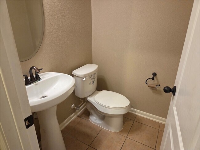 Building Photo - 19510 Dunlay Springs Dr