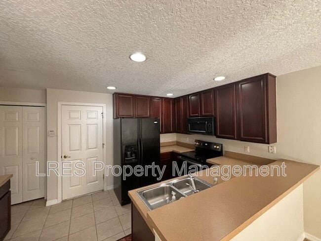 Building Photo - 4563 Lacebark Trail