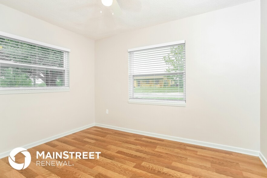 Building Photo - 5913 Wolf Rd