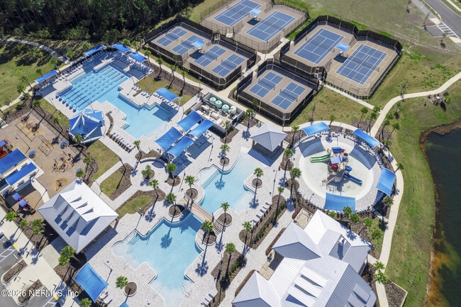 Building Photo - 698 Cherry Elm Dr