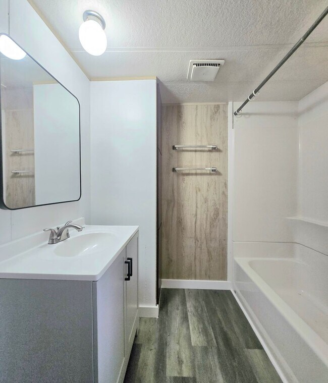 Building Photo - Gurol (11212 Rhody Dr #1)